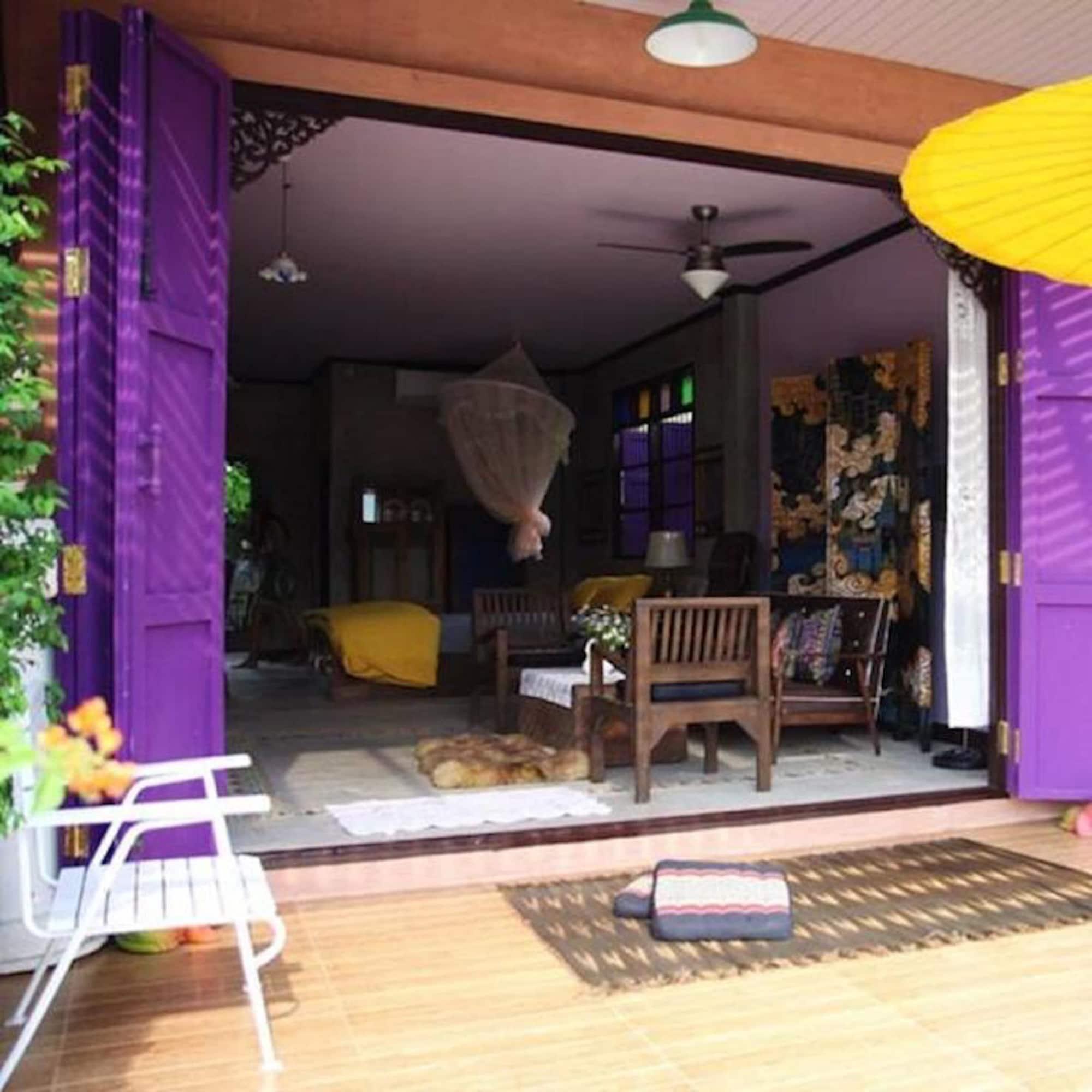 Bangluang House Hotel Bangkok Buitenkant foto