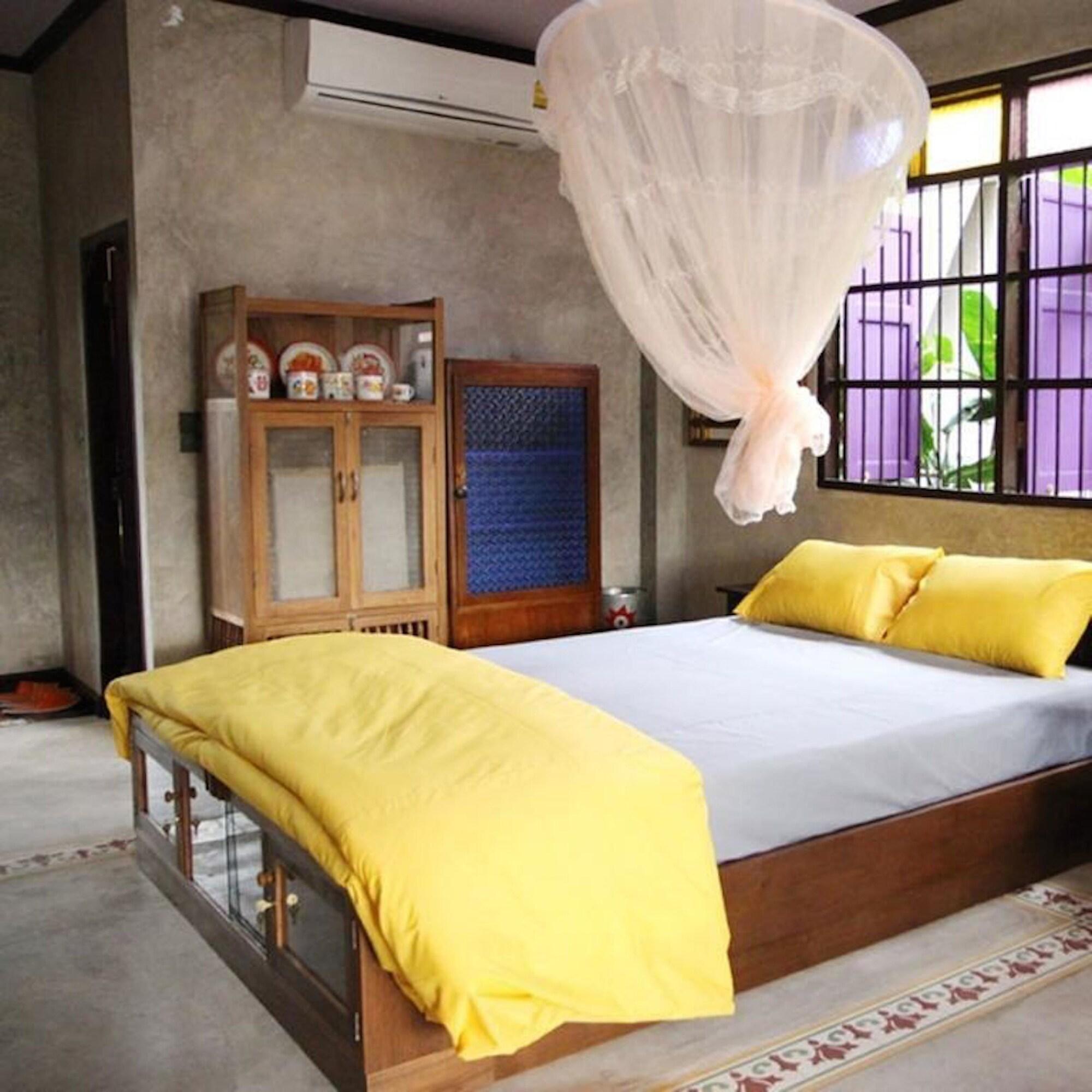Bangluang House Hotel Bangkok Buitenkant foto