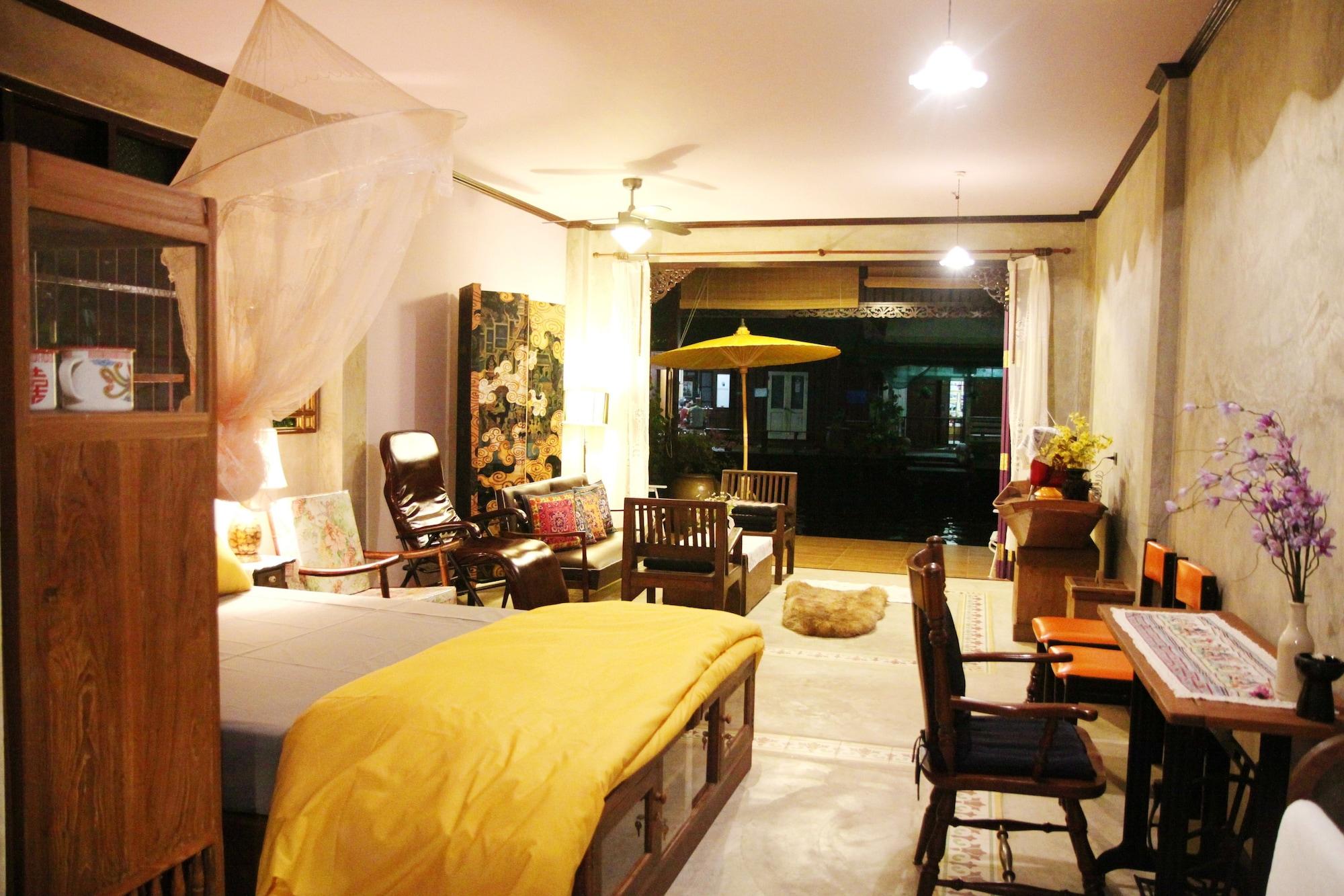 Bangluang House Hotel Bangkok Buitenkant foto