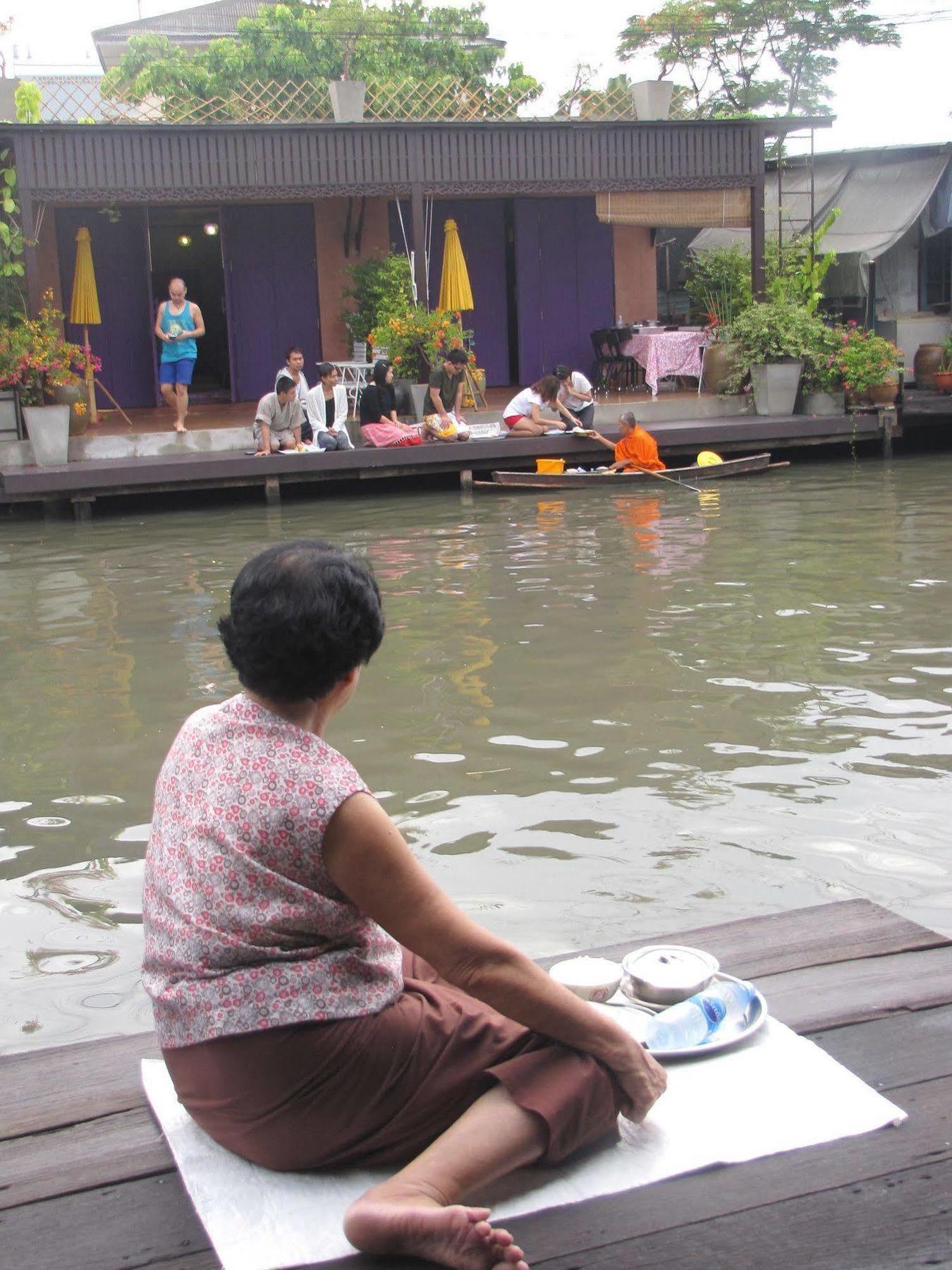Bangluang House Hotel Bangkok Buitenkant foto