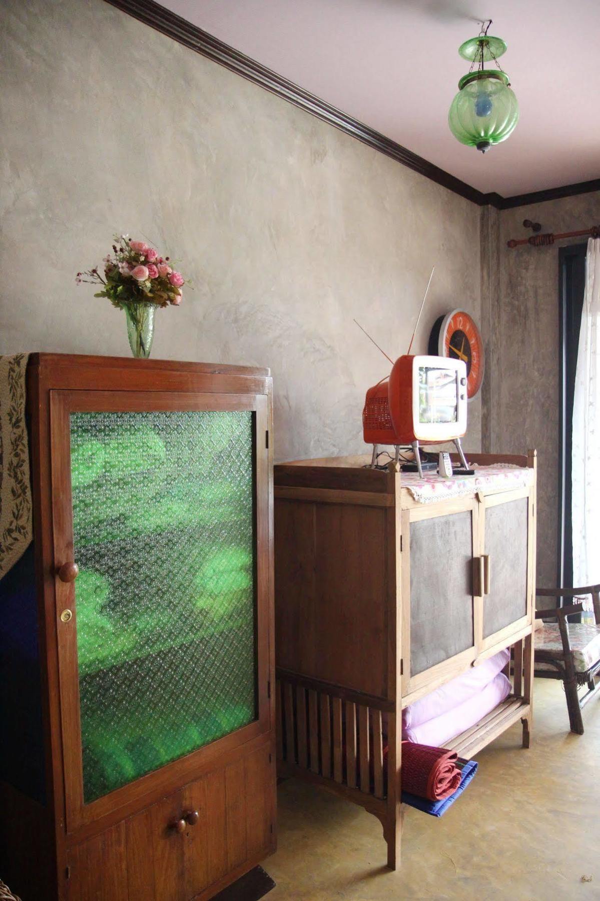 Bangluang House Hotel Bangkok Buitenkant foto