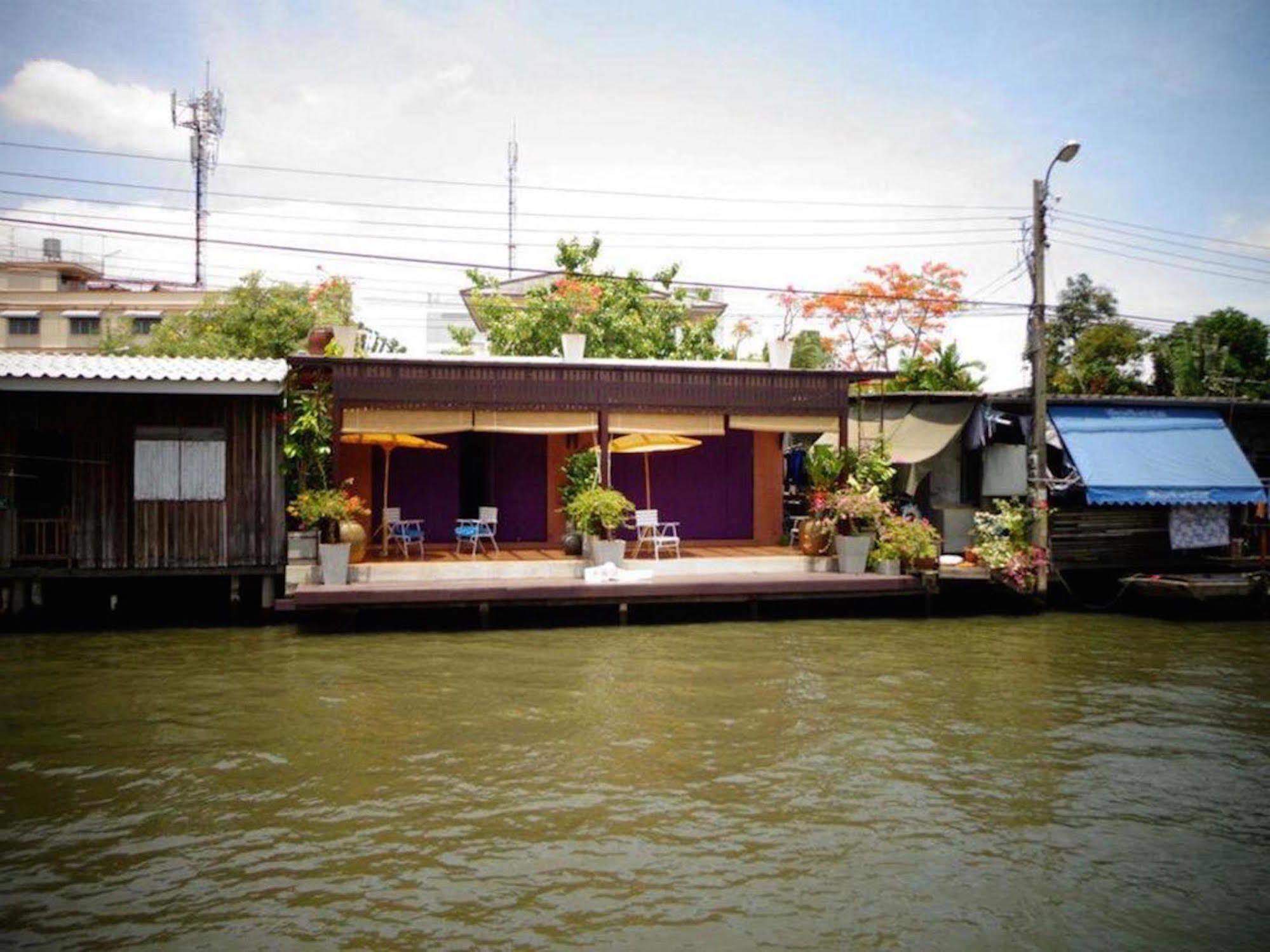 Bangluang House Hotel Bangkok Buitenkant foto